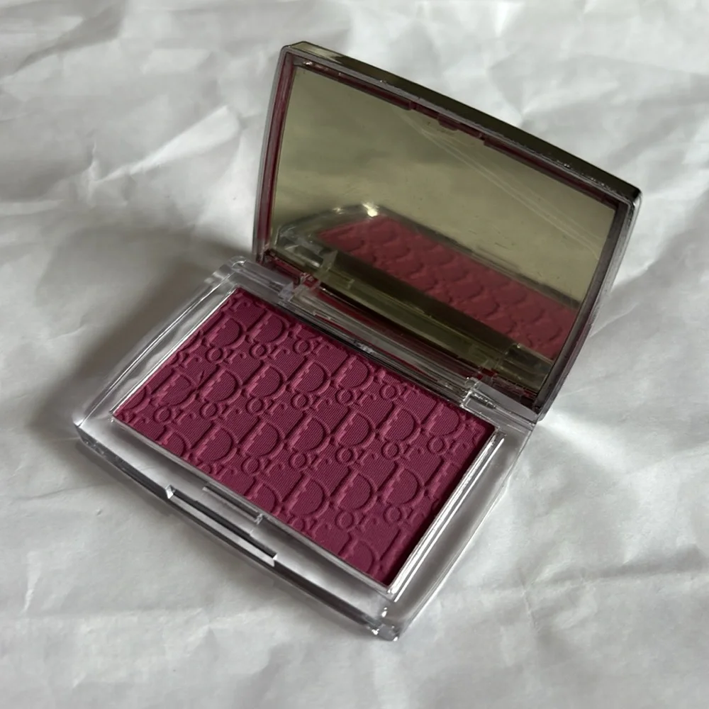 Christian Dior Rosy Glow Color Reviving Powder Blush - 006 Berry nwob